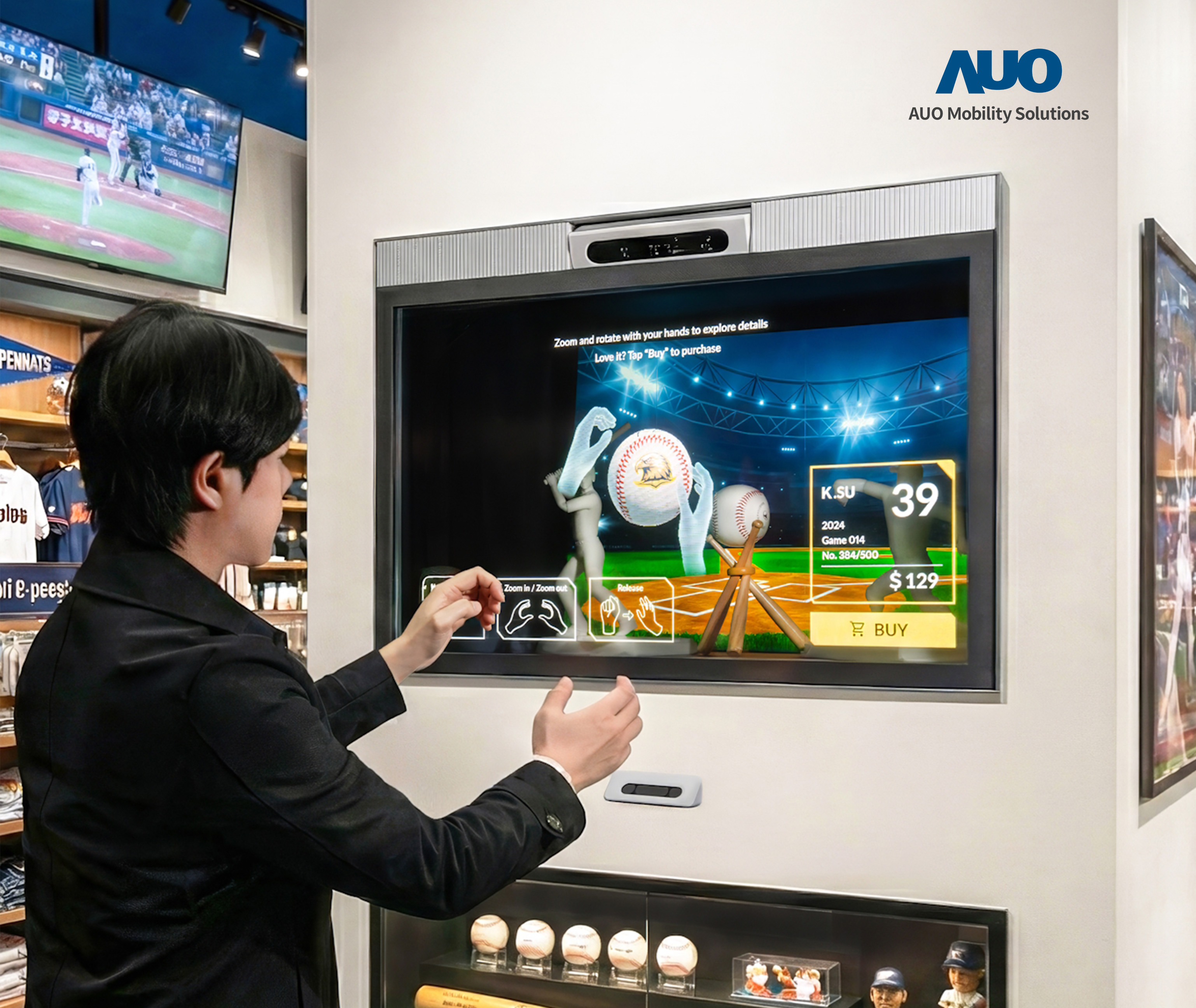 64吋Sports AR Solution提供实体赛事与Micro LED透明显示器对应互动的运用，对于参赛者或队伍有更多信息需了解，或更多营销互动，都可轻松在透明显示屏幕上完成，助攻营销互动新纪元。
